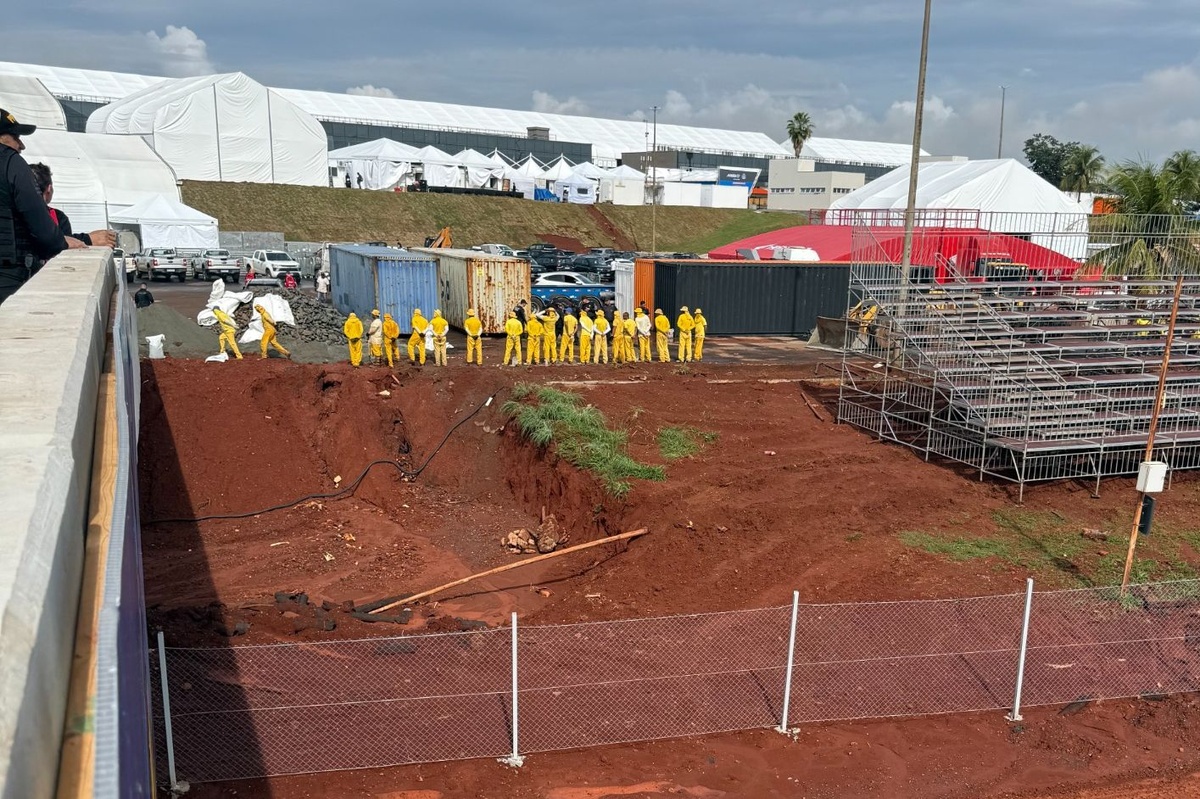 Des détenus des prisons brésiliennes aident à nettoyer le circuit de Goiânia