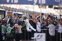 Bottas logra su primera victoria bajo la presi&oacute;n final de Vettel