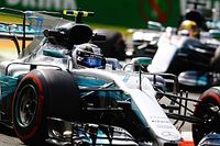 Bottas por delante de Hamilton en la segunda pr&aacute;ctica