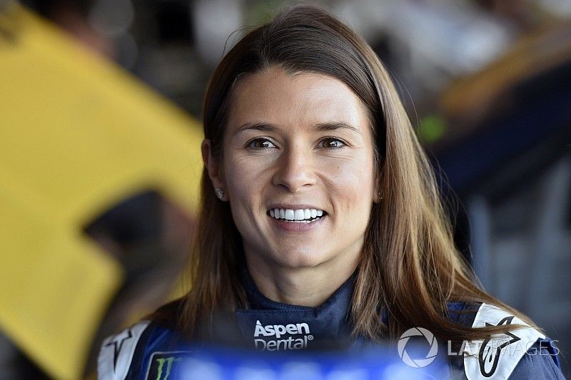 Danica Patrick, Stewart-Haas Racing Ford