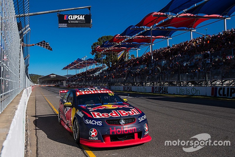 Van Gisbergen s'offre un doublé pour l'ouverture de la saison