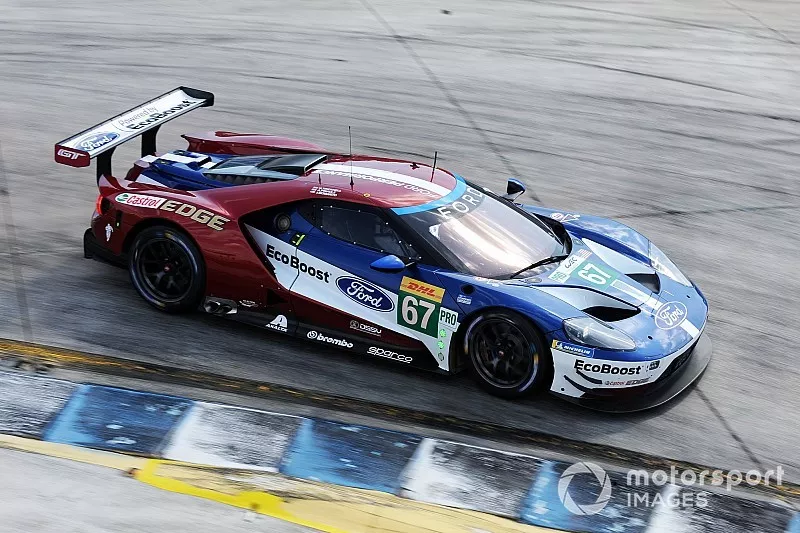 #67 Ford Chip Ganassi Racing Ford GT: Andy Priaulx, Harry Tincknell, Jonathan Bomarito