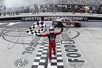 Christopher Bell gana en Bristol Xfinity y el bono de  100 mil d&oacute;lares