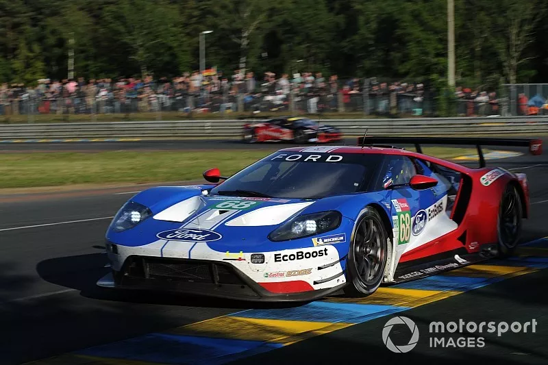 #68 Ford Chip Ganassi Racing, Ford GT: Joey Hand, Dirk Muller, Sebastien Bourdais