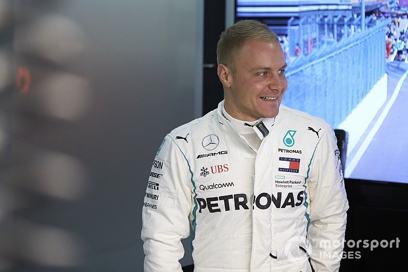 Bottas nyerte az Orosz Nagydíj időmérőjét Hamilton és Vettel előtt: rendkívül messze a Ferrari