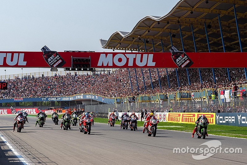 Чемпионат Superbike и Motorsport Network объявляют о проведении глобального опроса болельщиков