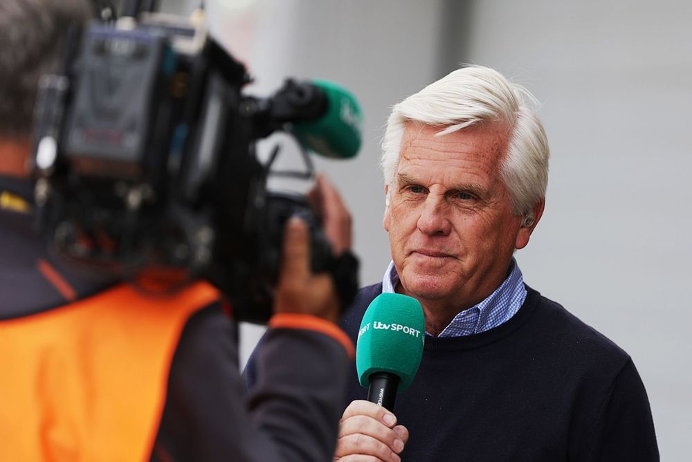F1 Legends Honor Steve Rider on Retirement