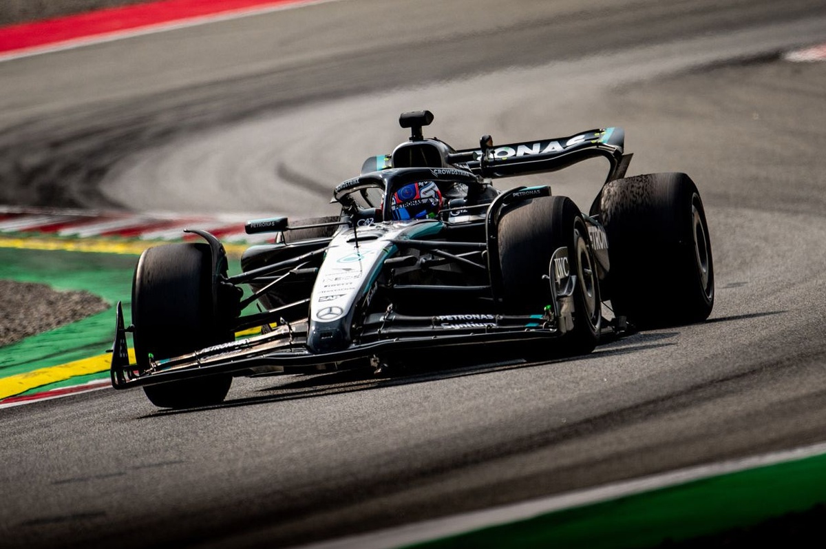 F1 | Test Pirelli: 300 giri con Antonelli e Tsunoda per sperimentare le hard 2026