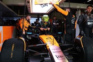 F1: O que cautela da McLaren com atualizações diz sobre posição da equipe?