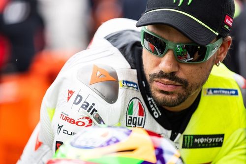 MotoGP: Morbidelli fora do GP da Alemanha por problemas no ombro após queda na sprint; grid terá quatro ausências