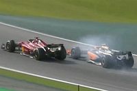 F1: Norris bate em Leclerc, joga Ferrari nas barreiras de Interlagos e é punido