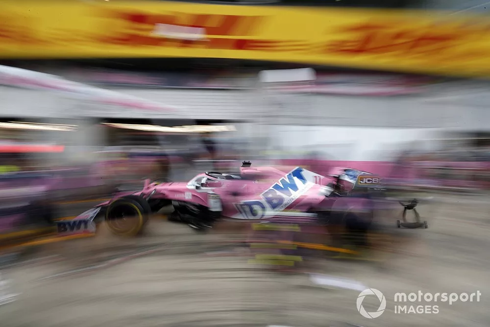 Racing Point mechanics practice their pit stops