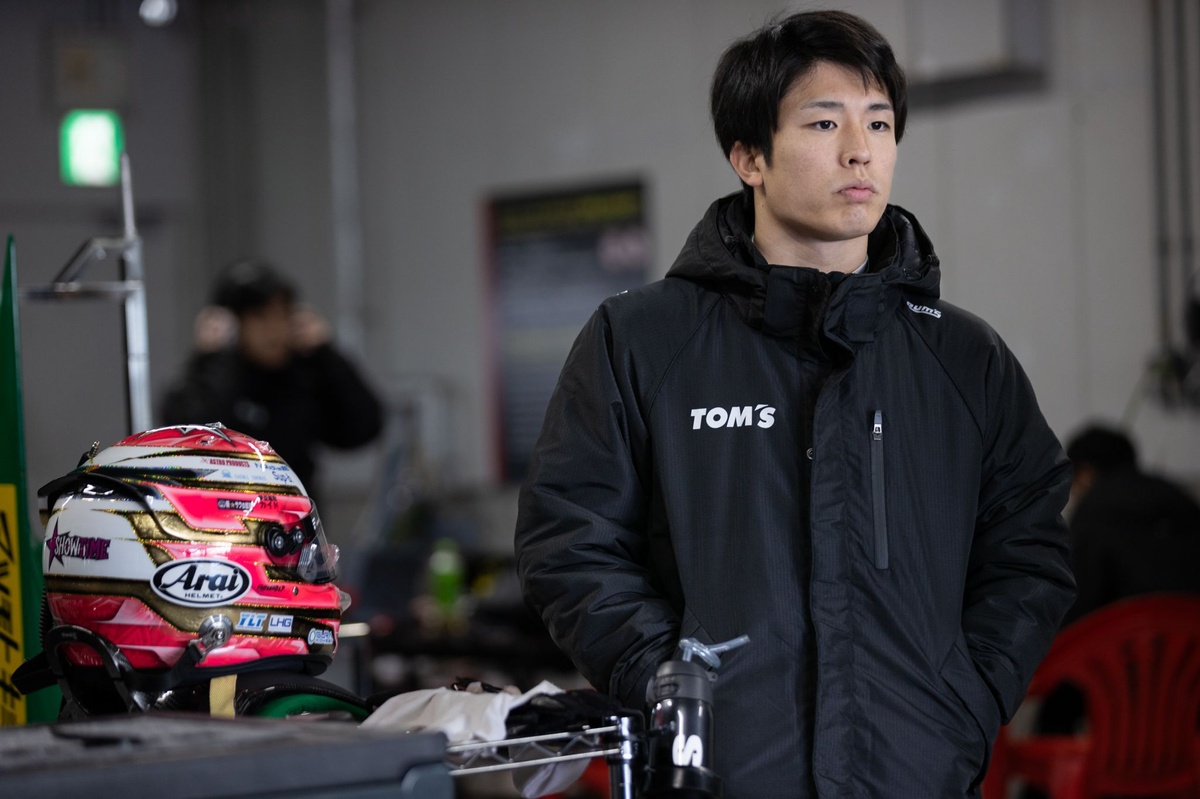 希少品　1/43 坪井翔　全日本F3選手権2018 Kuo TOM'S F317 希少品 1/43 坪井翔 全日本F3選手権2018 Kuo TOM'S F317 - メルカリ