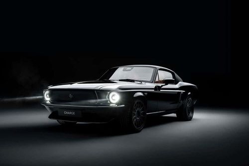As&iacute; renace el Mustang del 67 el&eacute;ctrico en Gran Breta&ntilde;a