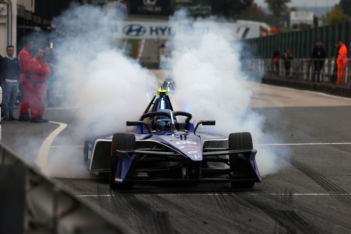 マセラティ、フォーミュラEに2030年まで参戦。次世代『Gen4