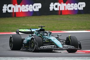 2004年 F1 中国グランプリモデル　　HHF 2004年 F1 中国グランプリモデル HHF - メルカリ