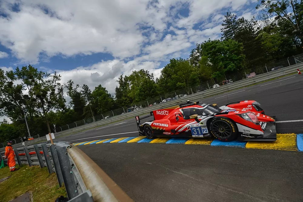#31 WRT Oreca 07 - Gibson LMP2 van Sean Gelael, Robin Frijns, Ren&eacute; Rast