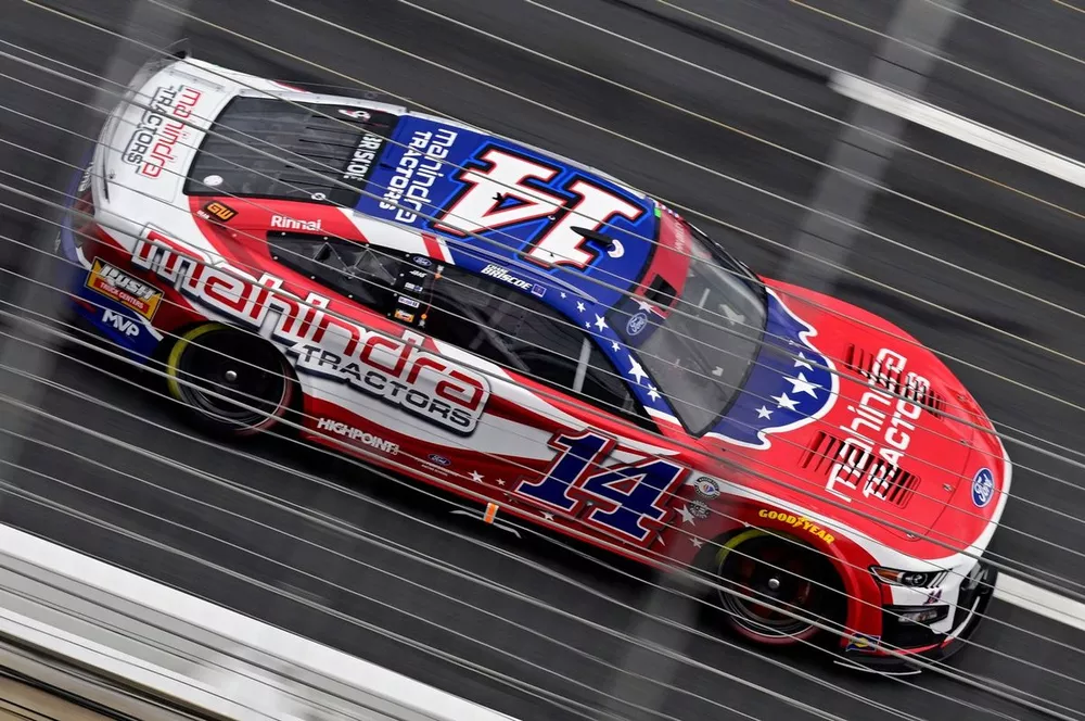 Chase Briscoe, Stewart-Haas Racing, Mahindra Tractors Ford Mustang