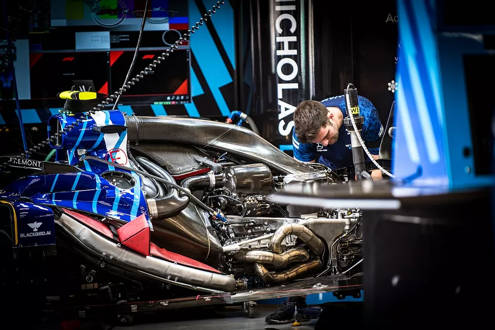 Williams FW43B, Mercedes engine detail
