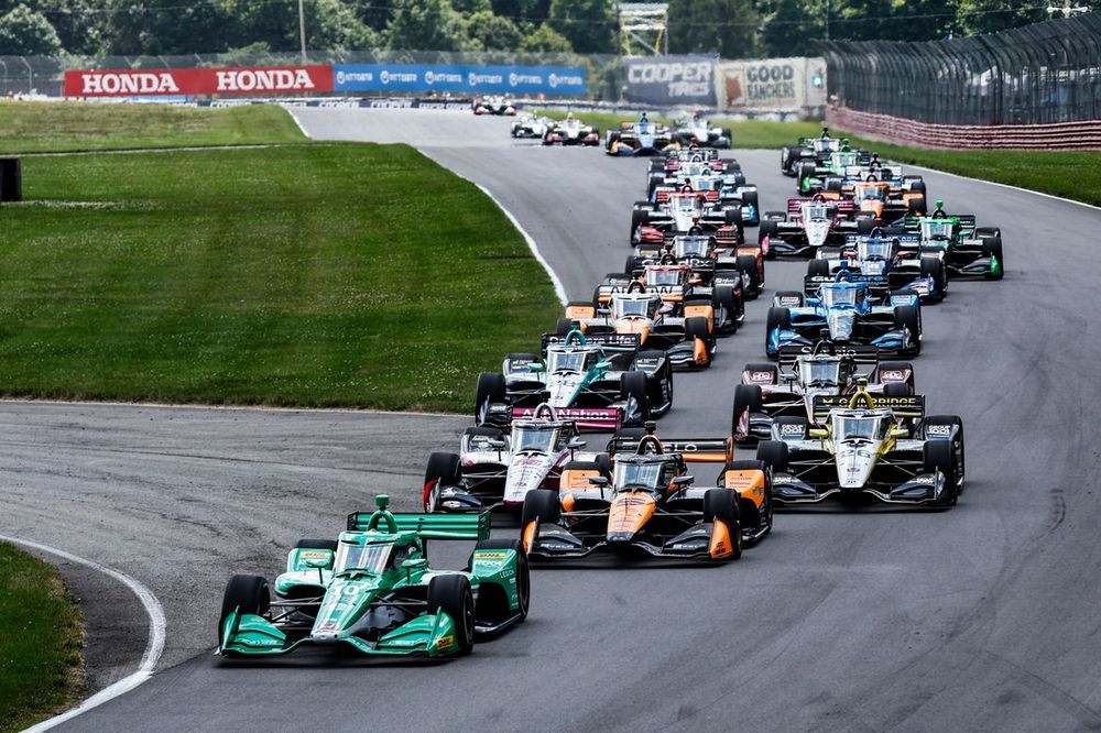 Alex Palou, Chip Ganassi Racing Honda, Patricio O'Ward, Arrow McLaren Chevrolet, David Malukas, Meyer Shank Racing Honda, Colton Herta, Andretti Global w/ Curb-Agajanian Honda, Scott McLaughlin, Team Penske Chevrolet, Marcus Ericsson, Andretti Global Honda, start