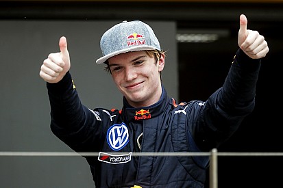 Winst in Macau brengt Ticktum dicht bij F1-superlicentie