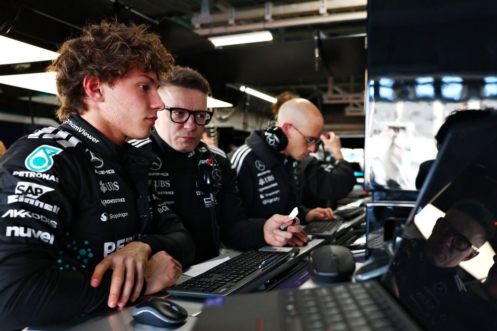 Andrea Kimi Antonelli, Mercedes