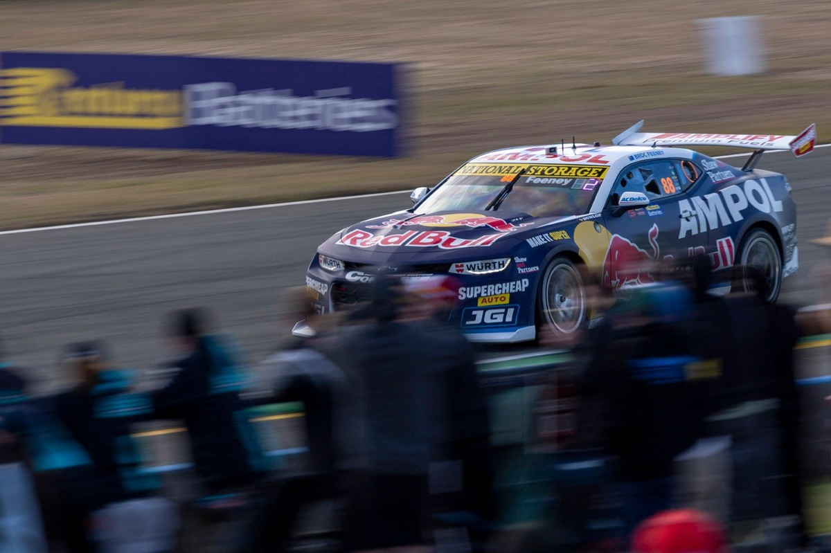 Supercars The Bend: Broc Feeney pips Cameron Hill to yet another pole