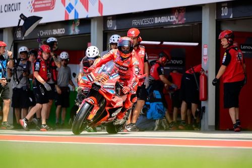MotoGP: Ducati conquista último título em aberto e fecha Tríplice Coroa de 2025