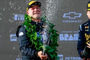 NASCAR Brasil: Após título, Barrichello analisa manobra decisiva com Camilo; confira