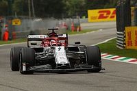 El error que complet&oacute; un desastroso fin de semana para Raikkonen