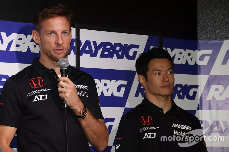 Jenson Button and Naoki Yamamoto, Team Kunimitsu