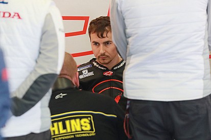Lorenzo set for tests on hand after hospital visit