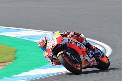Márquez hace la pole e historia en Tailandia