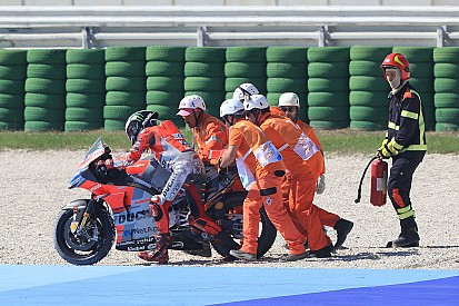 Lorenzo: "E' bastato un grado di inclinazione in più sull'anteriore per cadere!"