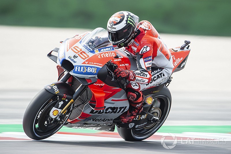 MotoGP Misano: Lorenzo tur rekoruyla pole'de, Marquez kaza yaptı
