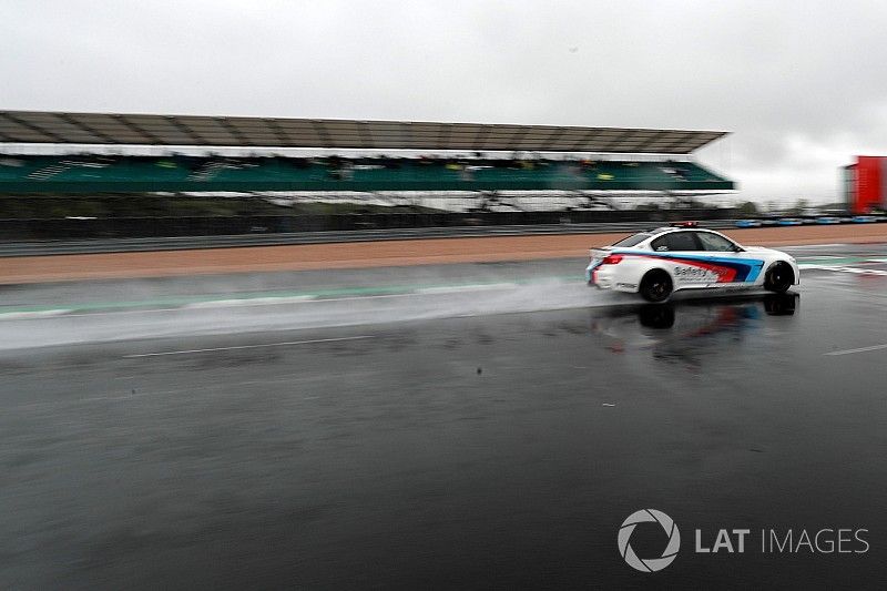 Safety car