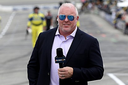 Paul Tracy fecha conta de Facebook para público após polêmica