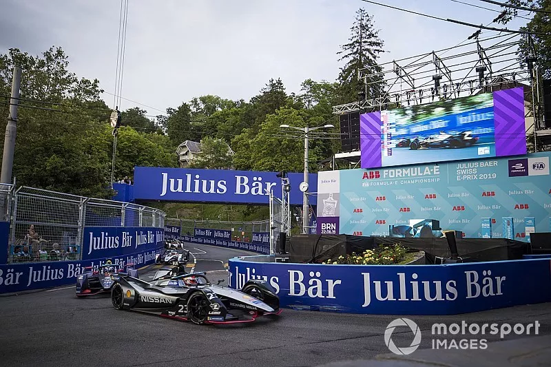 S&eacute;bastien Buemi, Nissan e.Dams, Nissan IMO1 Sam Bird, Envision Virgin Racing, Audi e-tron FE05 