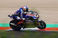 Razgatlioglu y Gerloff se reparten el primer día en Most; Bautista, top 10