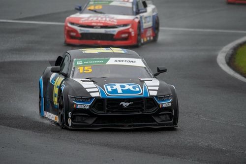 Após pole e vitória no Velocitta, Tito Giaffone disputa título da NASCAR Brasil Special Edition em Interlagos