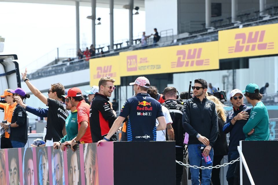 Nico Hulkenberg, Haas F1 Team, Max Verstappen, Red Bull Racing, Esteban Ocon, Alpine F1 Team, Sergio Perez, Red Bull Racing, Fernando Alonso, Aston Martin F1 Team, the rest of the drivers during the drivers parade 