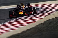 Red Bull busca algo "mágico" para su complicado RB15