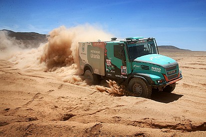 De Rooy na derde plaats: “Wij hadden iets meer kleerscheuren dan Kamaz”
