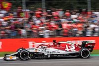 Raikkonen sale desde el pitlane en Italia