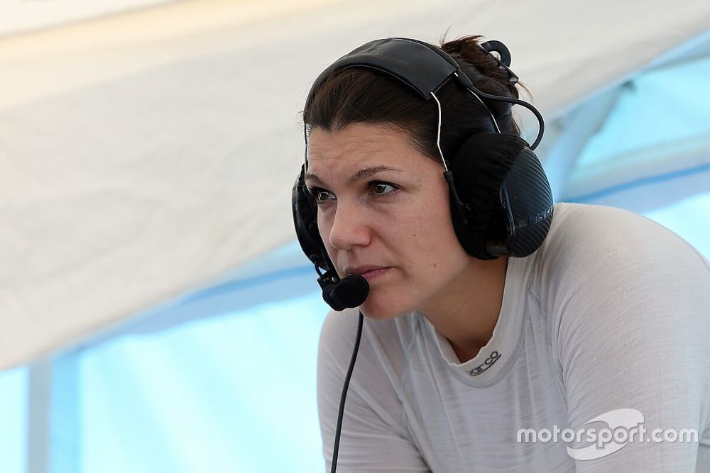 #57 Heinricher Racing w/Meyer Shank Racing Acura NSX GT3: Katherine Legge