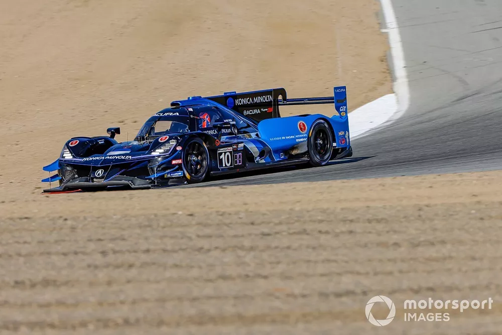 #10 Wayne Taylor Racing Acura ARX-05 Acura DPi: Ricky Taylor, Filipe Albuquerque