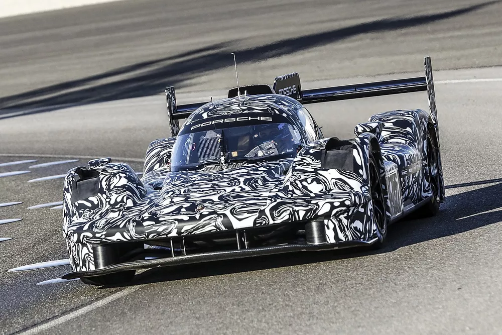 Porsche LMDh