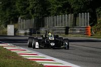 Norris lidera 1-2-3 da Carlin e vence em Monza: Piquet é 16º