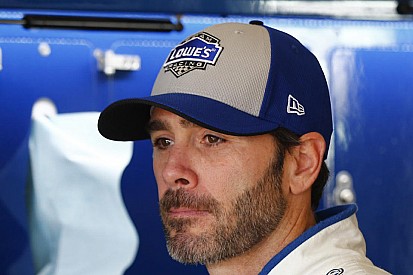 Fans show new respect for champion at Homestead