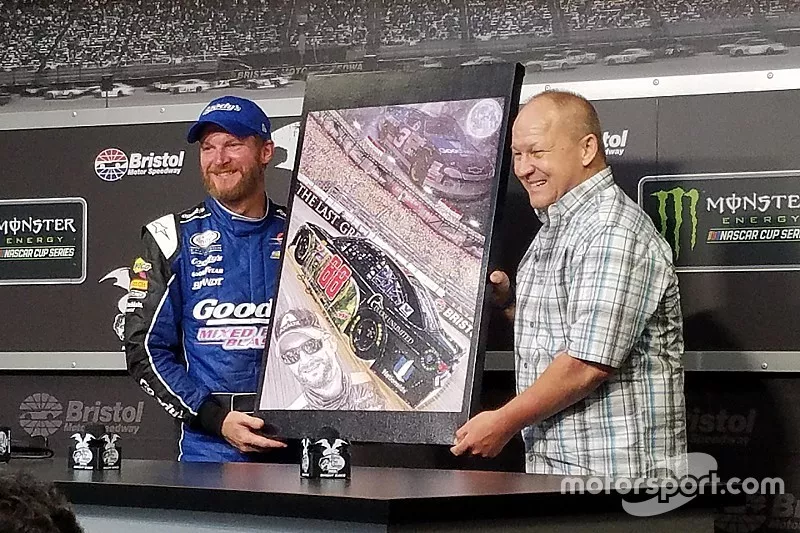 Dale Earnhardt Jr. with artist Sam Bass